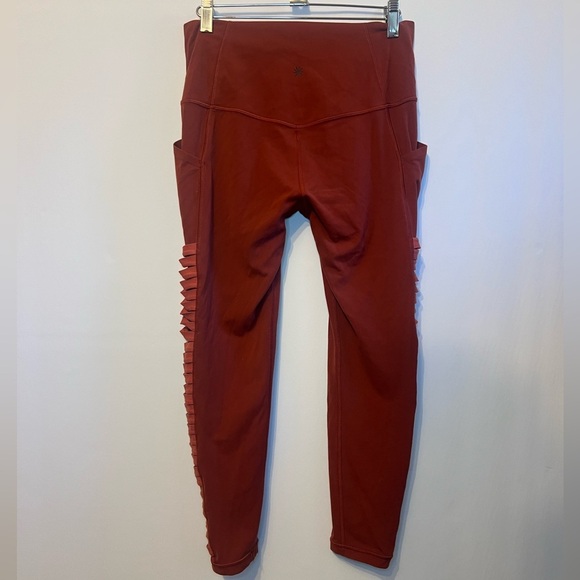 Athleta Salutation Stash Pocket II Twist 7/8 Tight size medium - Picture 8 of 9